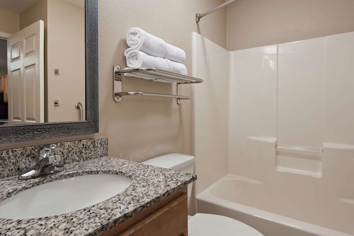 Best Western Plus Wausau / Rothschild Hotel
