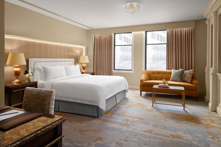 Room 60 of 114