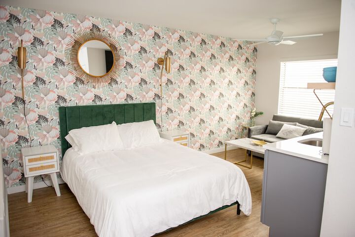 Room 56 of 128