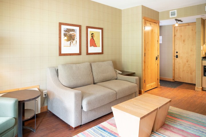 Room 58 of 115