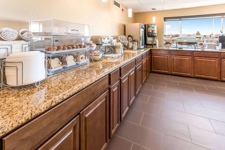 Comfort Inn Waukesha - Milwaukee West