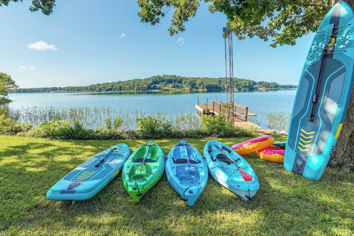 Lakefront Arkansas Escape w / Grill Dock & Kayaks!