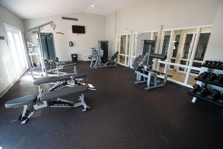 Room 17 of 27