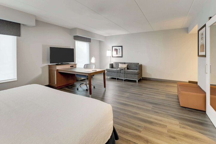 Hampton Inn & Suites Rome