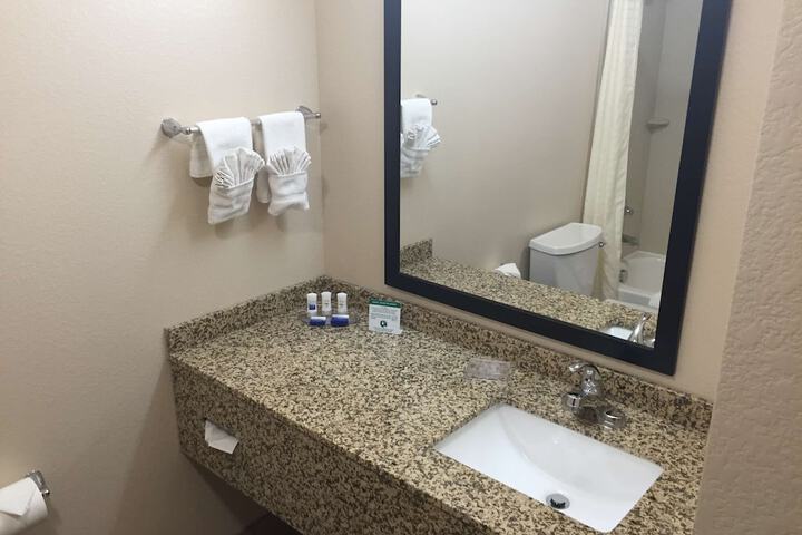 Room 21 of 50