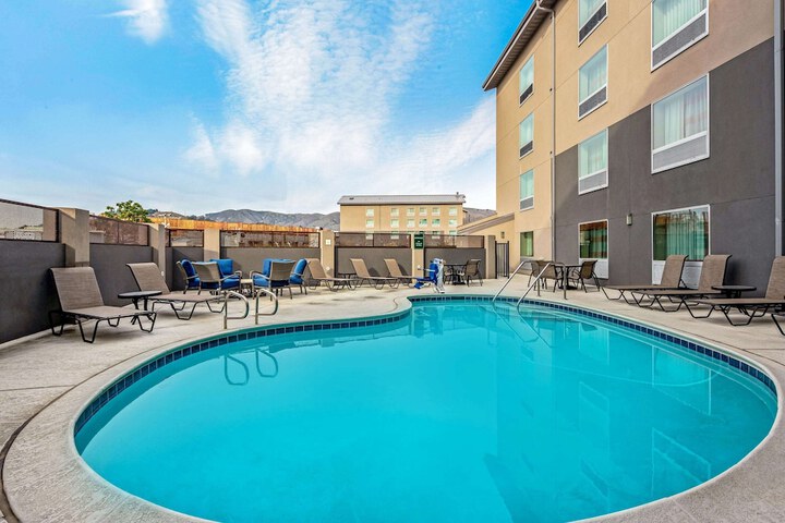 Pool 3 of 32