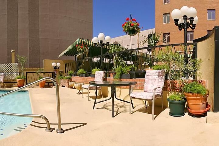 Terrace/Patio 39 of 40