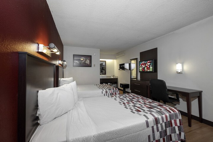 Room 15 of 29