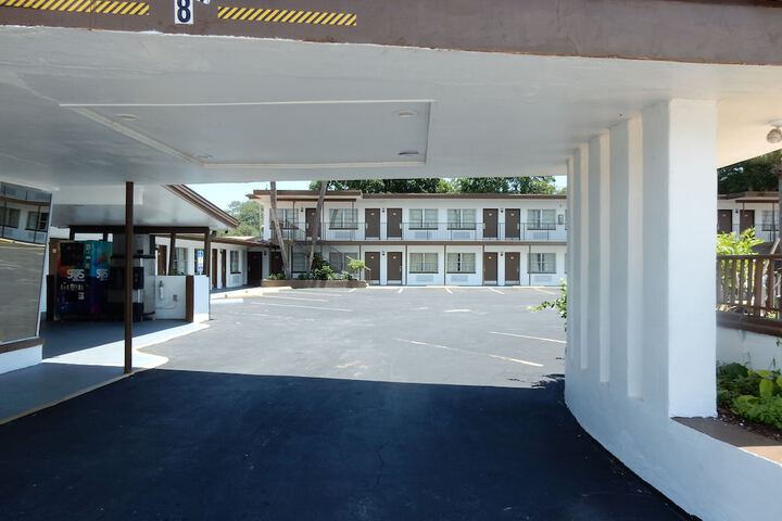 Hotel 3 of 19