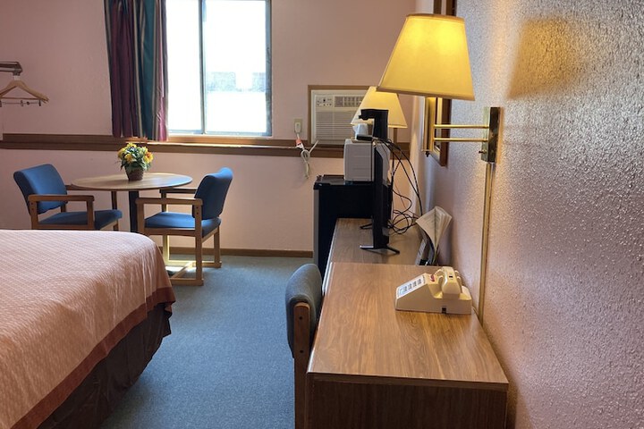 Room 19 of 31