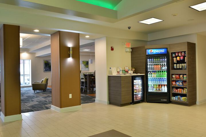 Holiday Inn Hotel & Suites Rochester - Marketplace by IHG