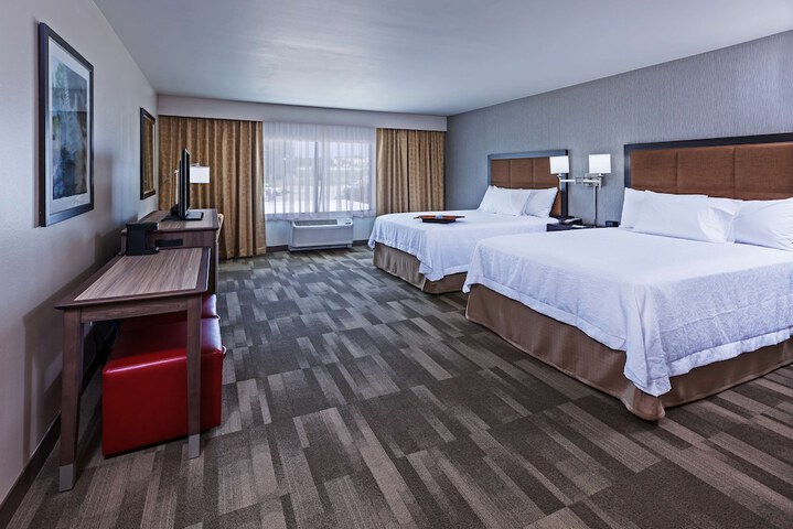Room 9 of 35