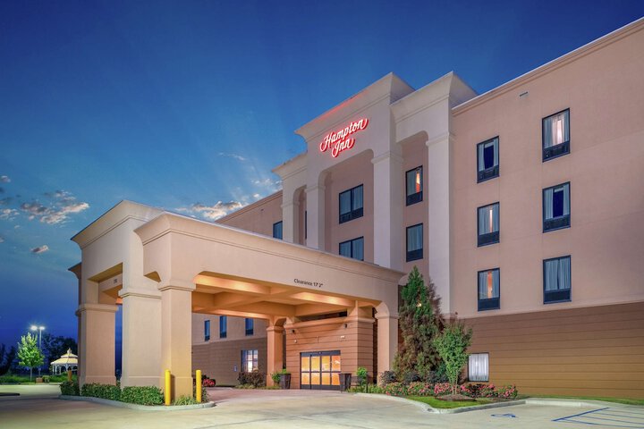 Hotel 2 of 31