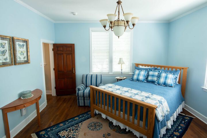 Room 19 of 43
