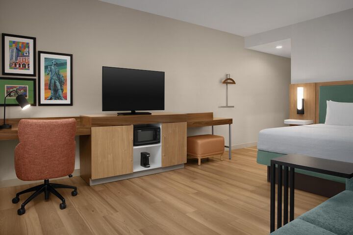 Hampton Inn & Suites Fayetteville