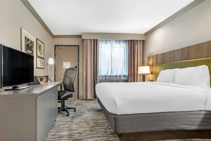 Country Inn & Suites by Radisson Metairie (New Orleans), LA