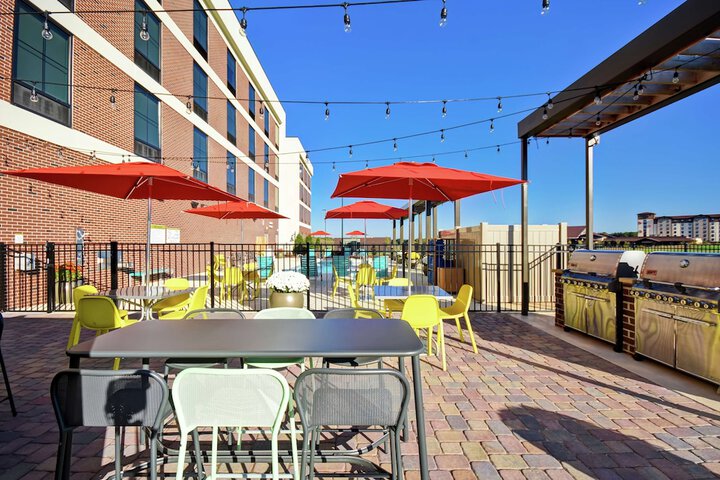 Terrace/Patio 43 of 45