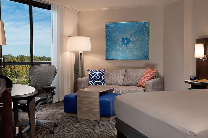 Room 25 of 80