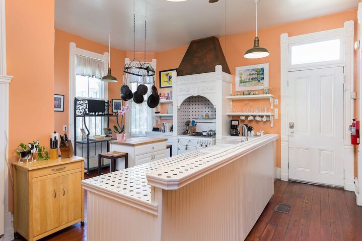 Coppersmith Inn B & B