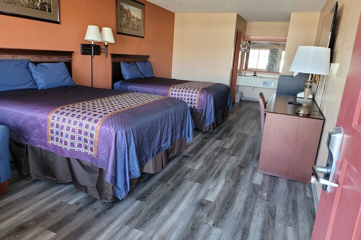 Room 17 of 43