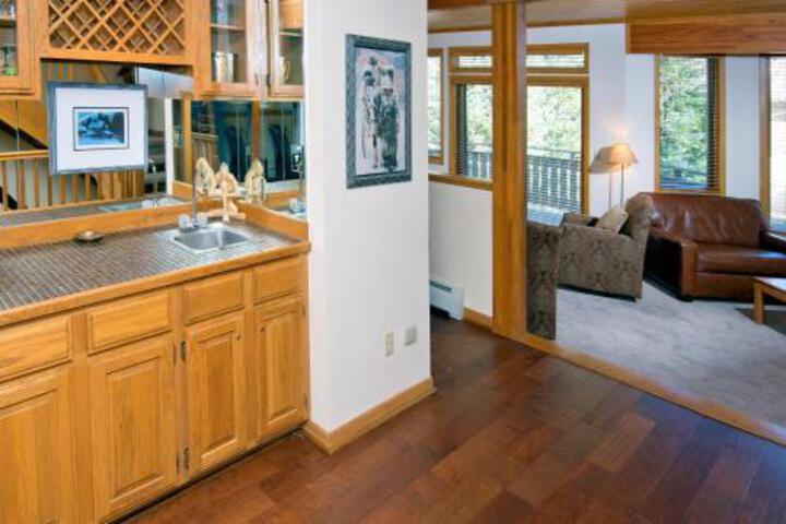 Spacious & Convenient Townhome #61 on the Golf Course