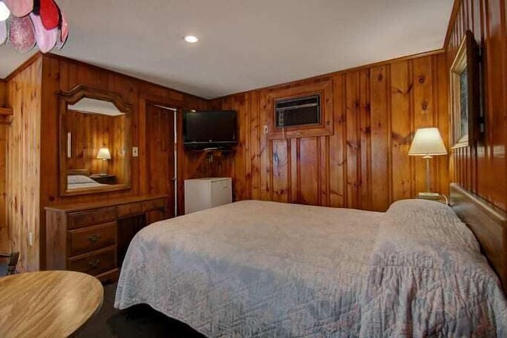Room 26 of 30