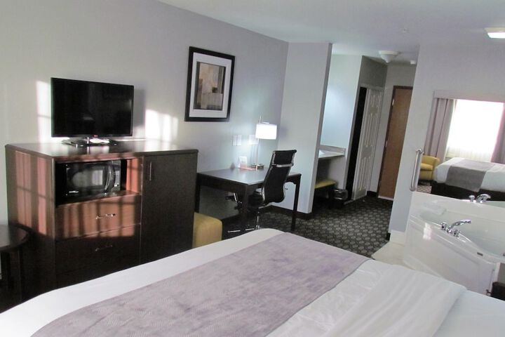 Room 41 of 75