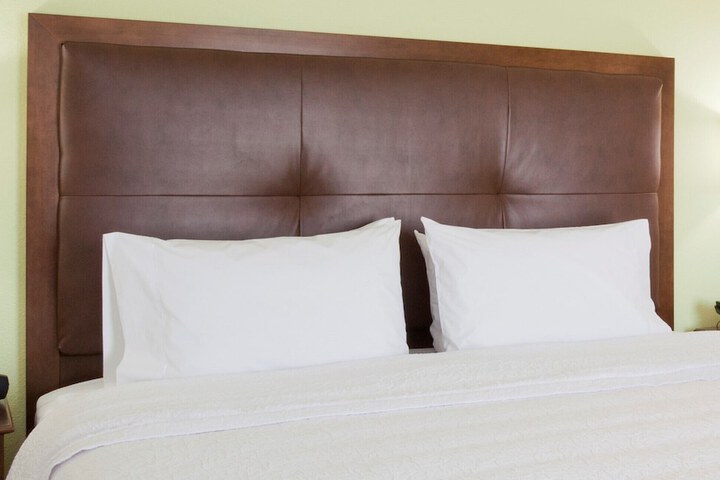 Hampton Inn & Suites Minneapolis West / Minnetonka