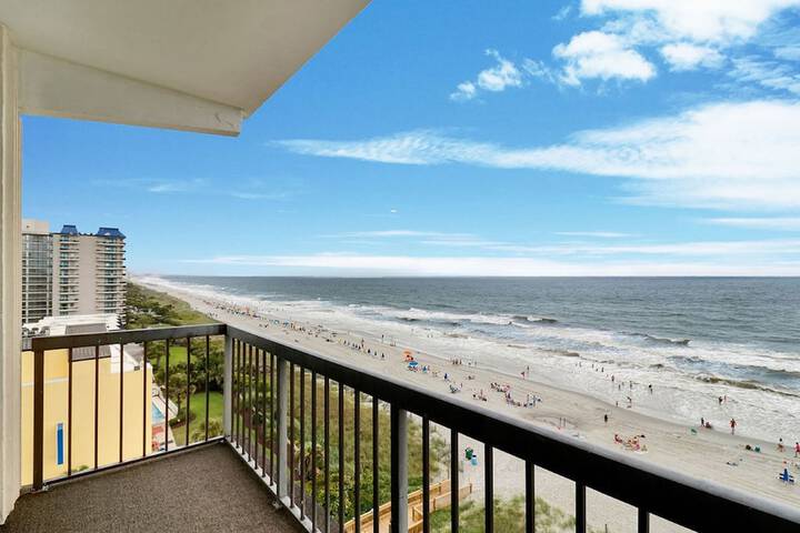 North Shore Oceanfront Resort Hotel with Waterpark