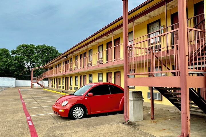 Seagoville Inn