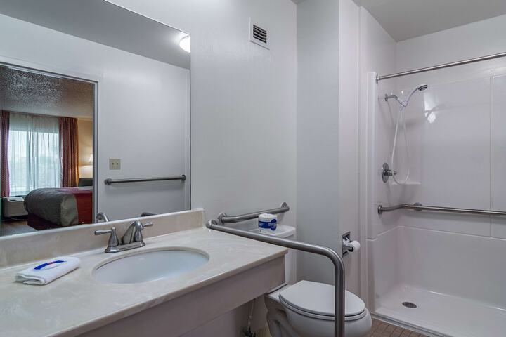 Motel 6 Waycross GA