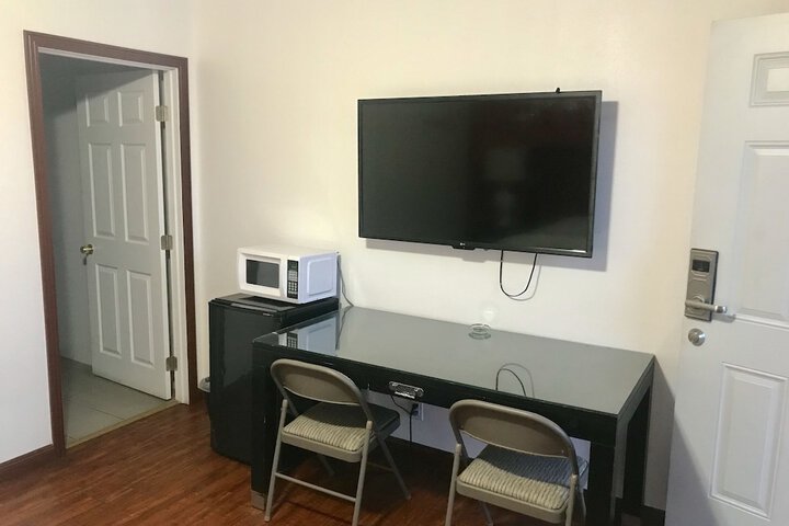 Room 34 of 51