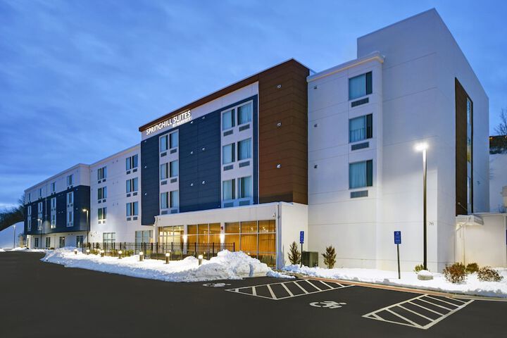 Hotel 2 of 17