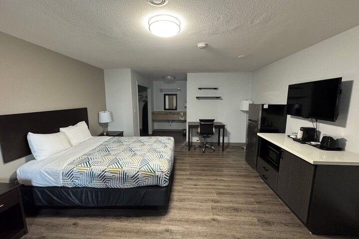 Studio 6 Suites Vancouver Wa - Waterfront