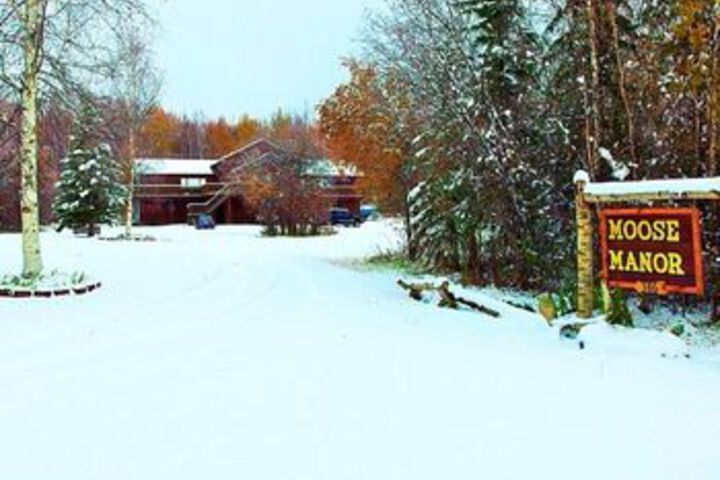 Fairbanks Moose Manor B & B