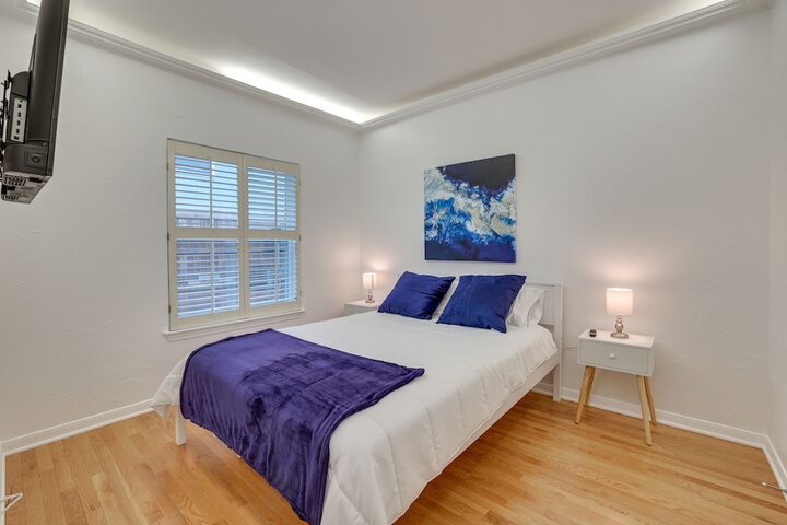 Modern Carrollton Home - Private Pool & Grill