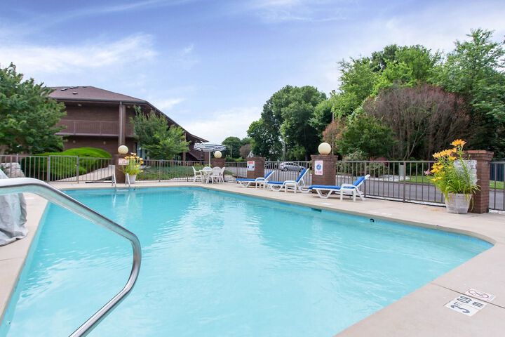 Pool 4 of 48