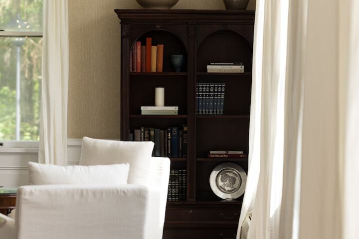 Hotel Interior 16 of 131