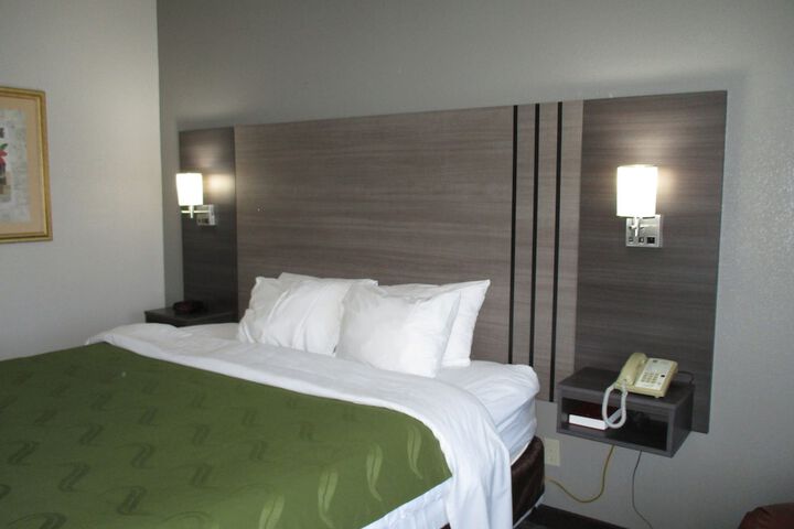 Room 13 of 46