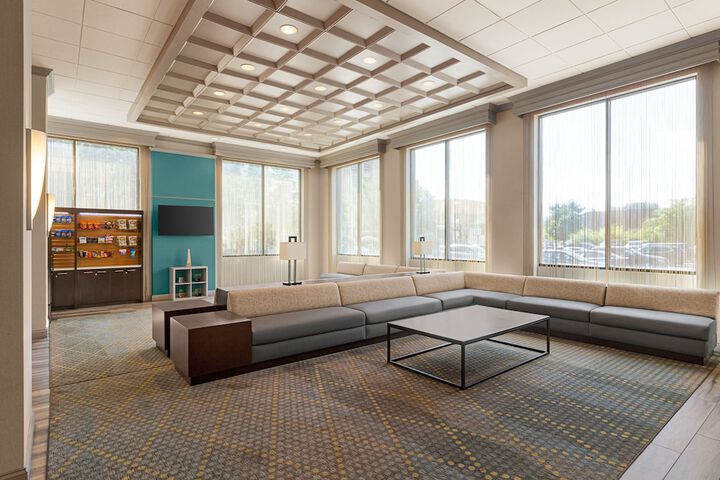 Holiday Inn Boston - Cambridge Area by IHG