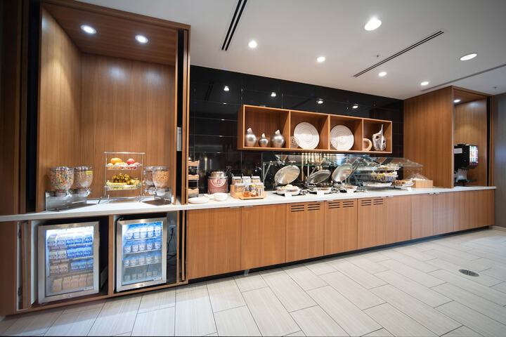 Breakfast/Coffee Service 62 of 71