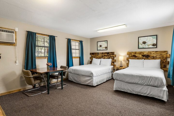 The Claire Hotel