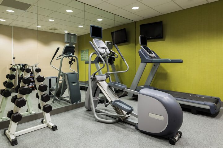 Larkspur Landing Extended Stay Suites St. Louis Riverport - Airport West