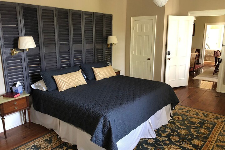 The Elizabethtown Inn