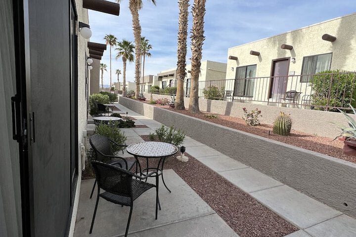 Terrace/Patio 28 of 29