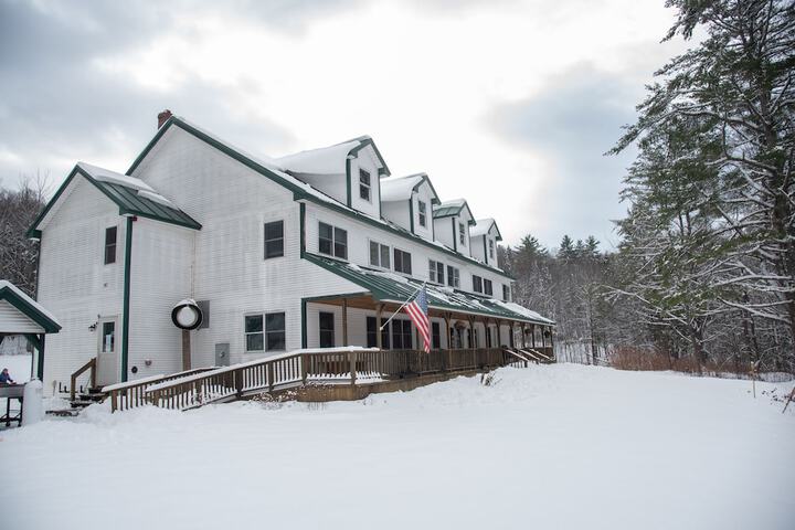Hotel 10 of 77