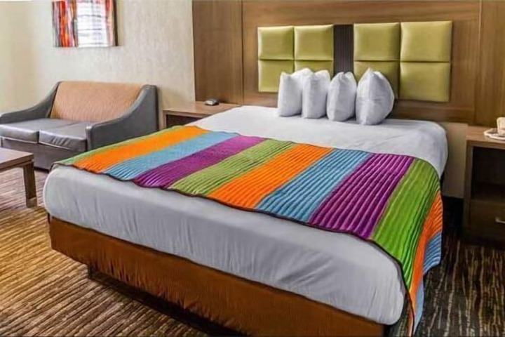 Iris Garden Inn