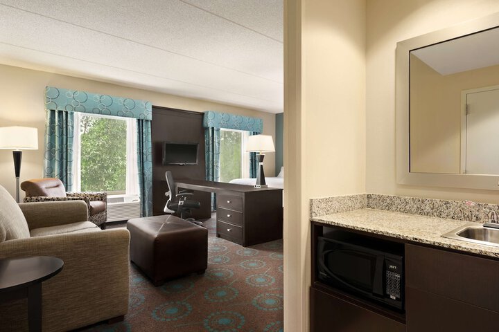 Room 15 of 36