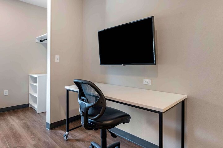 Room 60 of 70