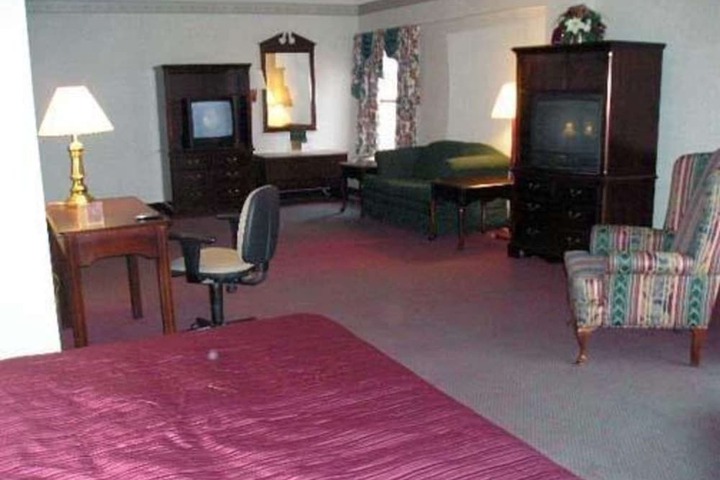 Room 26 of 35